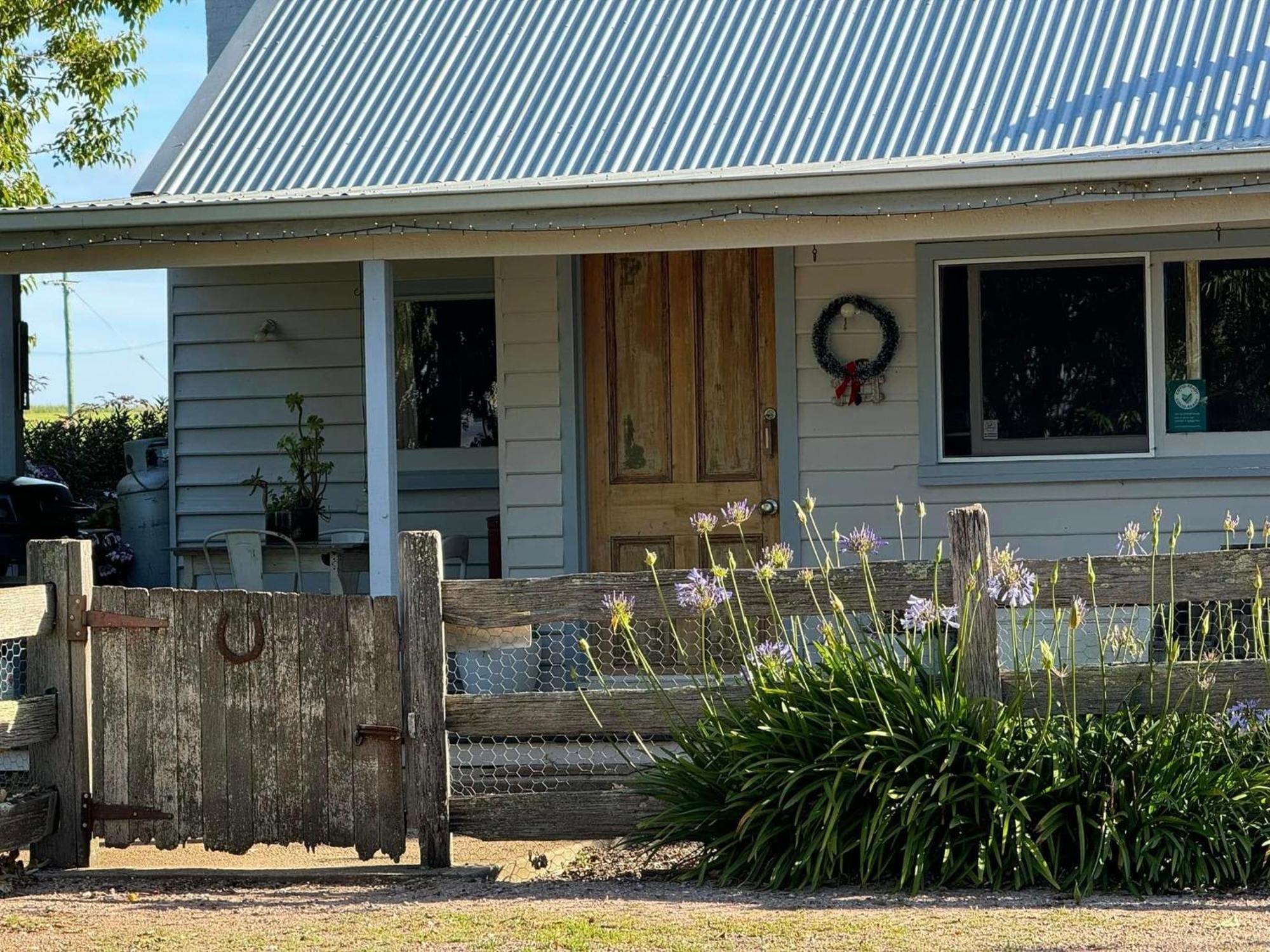 Robin Hoods Well Farm Stay Sassafras Екстериор снимка